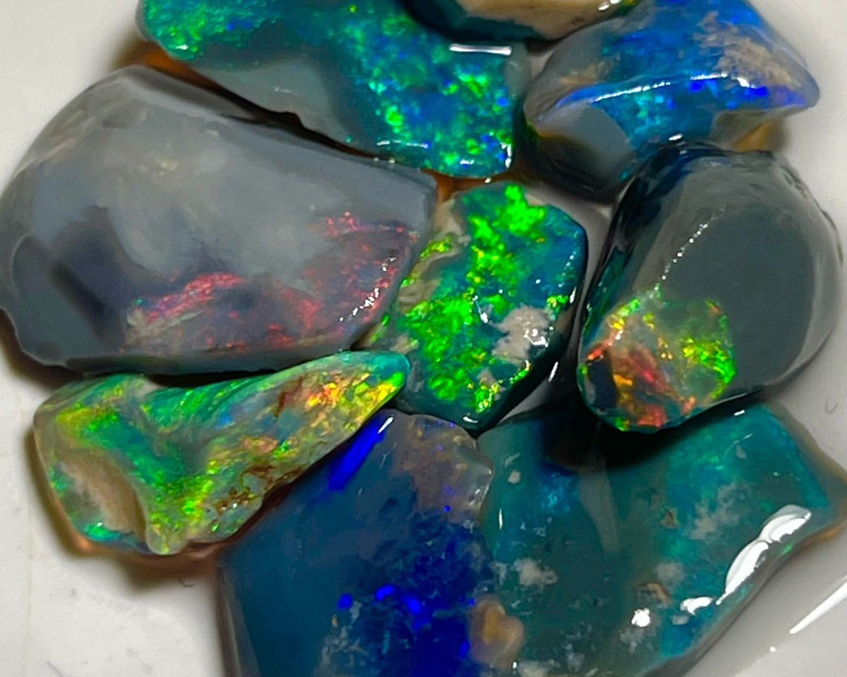 May DEAL Black/Dark opal rubs/rough parcel 31.75cts Lots of gorgeous exposed Multicolours to faces  19x14x3 to 9x8x2mm NEW971