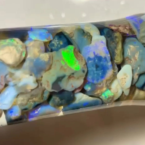 Knobby Seam & Fossil opal rough Lightning Ridge 315.00cts Lots Bright Colours to go at 18x10x8 to 10x7x3 mm NEW909