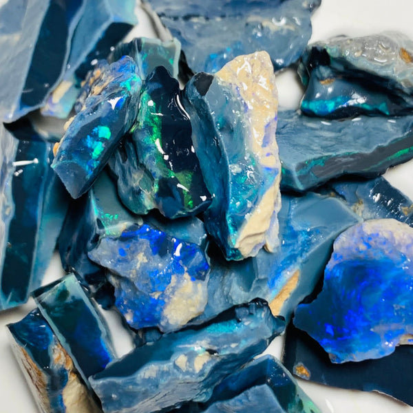 Lightning Ridge Rough Mulga® Black & Semi Black Opal Seam parcel 110cts Potential & Cutters Bright fires & bars 27x18x3mm to 12x11x2mm WSV63