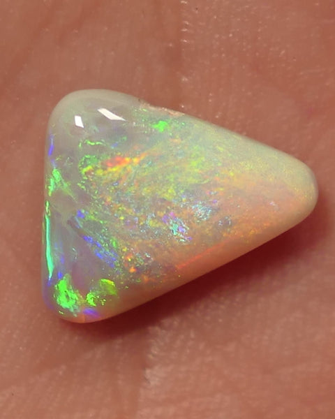 Crystal Opal Gemstone 2.85cts Gem Grade Mulga® N7 Body Tone B2 Brightness Amazing Display of Gorgeous Multifires 13x11x3.5mm WAC72