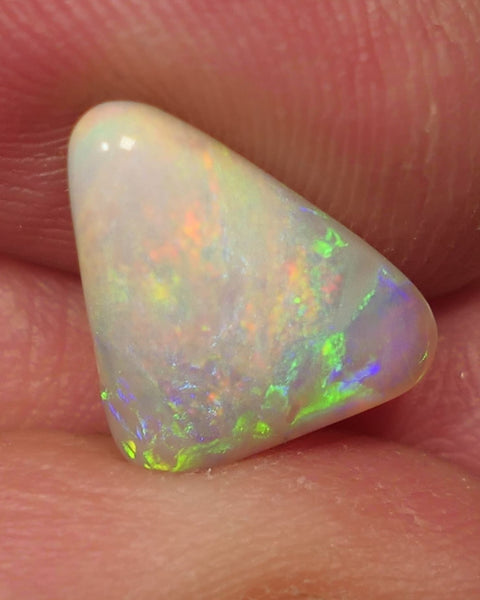 Crystal Opal Gemstone 2.85cts Gem Grade Mulga® N7 Body Tone B2 Brightness Amazing Display of Gorgeous Multifires 13x11x3.5mm WAC72