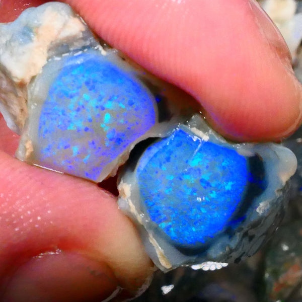Big Sized Lightning Ridge Gem Dark Crystal base (semi Black) Knobby split 44.00cts Stunning Super Bright Green & blue dominant M.fires Gorgeous Confetti patterns 24x16x13mm & 23x18x15mm NSW103