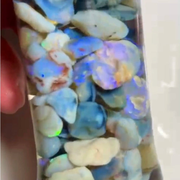 Knobby Seam & Fossil opal rough Lightning Ridge 255.00cts Lots Bright Colours to go at 20x14x4 to 8x6x5mm NEW908