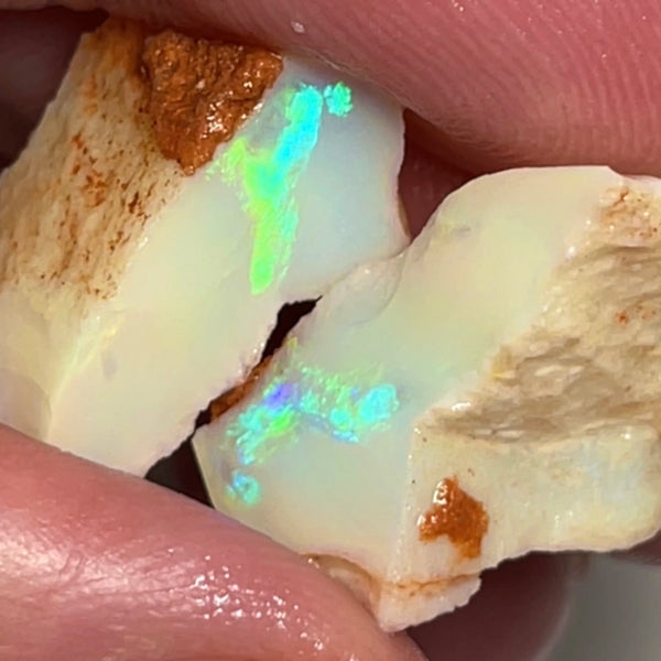 Coober Pedy Opal Rough Light base Seams 28cts Yellow dominant Bright Multicolours 24x15x6mm to 20x12x7mm NSW014
