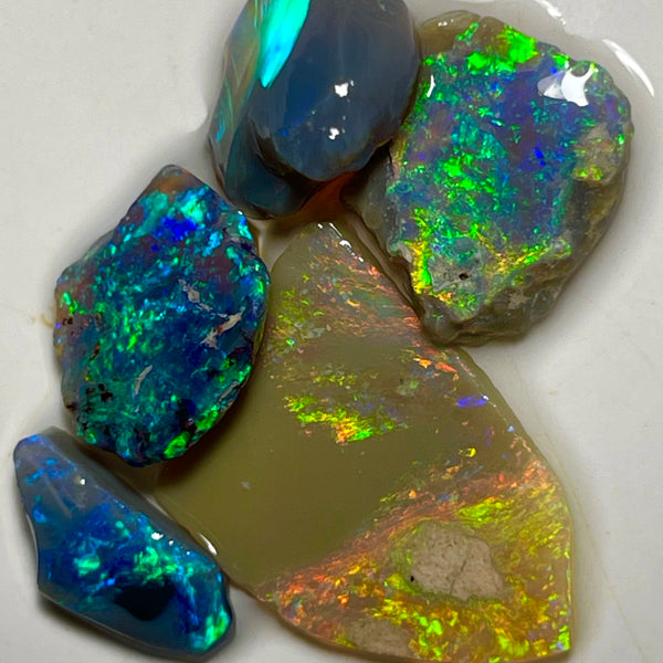 Gorgeous Bright & Stunning Black & Dark opal rub 17.25cts Bright Multicolours to finish & Polish Gems16x14x3 to 14x6x3mm NEW904