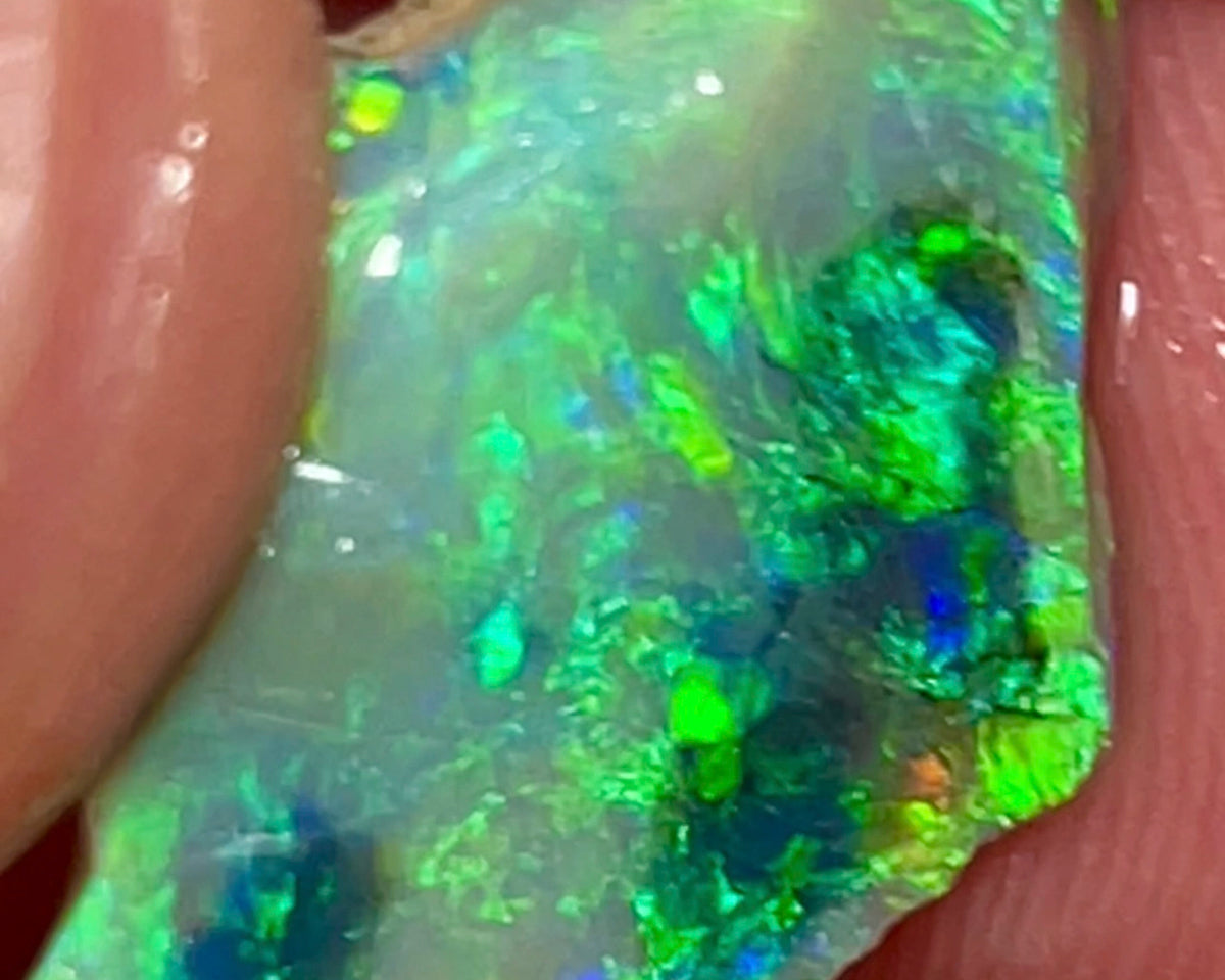Mulga® Gem Dark/Crystal Seam opal rough 6.65cts Wee Warra Plains Very Exotic Bright Green / Yellow Dominant Multi Fires  rough to cut  18.00x 11.00x 4.00mm NEW930