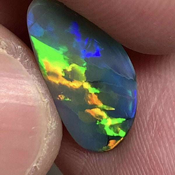 Australian Semi Black Opal Gemstone 1.9cts Gem Grade  N5 Body Tone B2 Brightness Amazing Multi fires & Killer Ribbon pattern 17x9x1.5mm GEM999