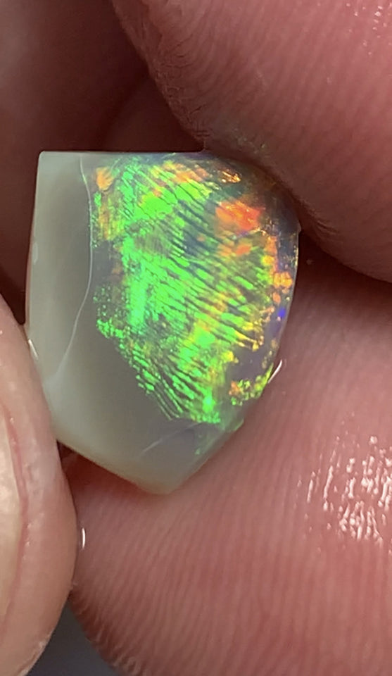 Australian Opal Crystal Rough / Rub / Preform 1.5cts Ultra rare Finger Print Pattern combo pattern amazing Super Bright Multi fires 11x9x2mm WSD950