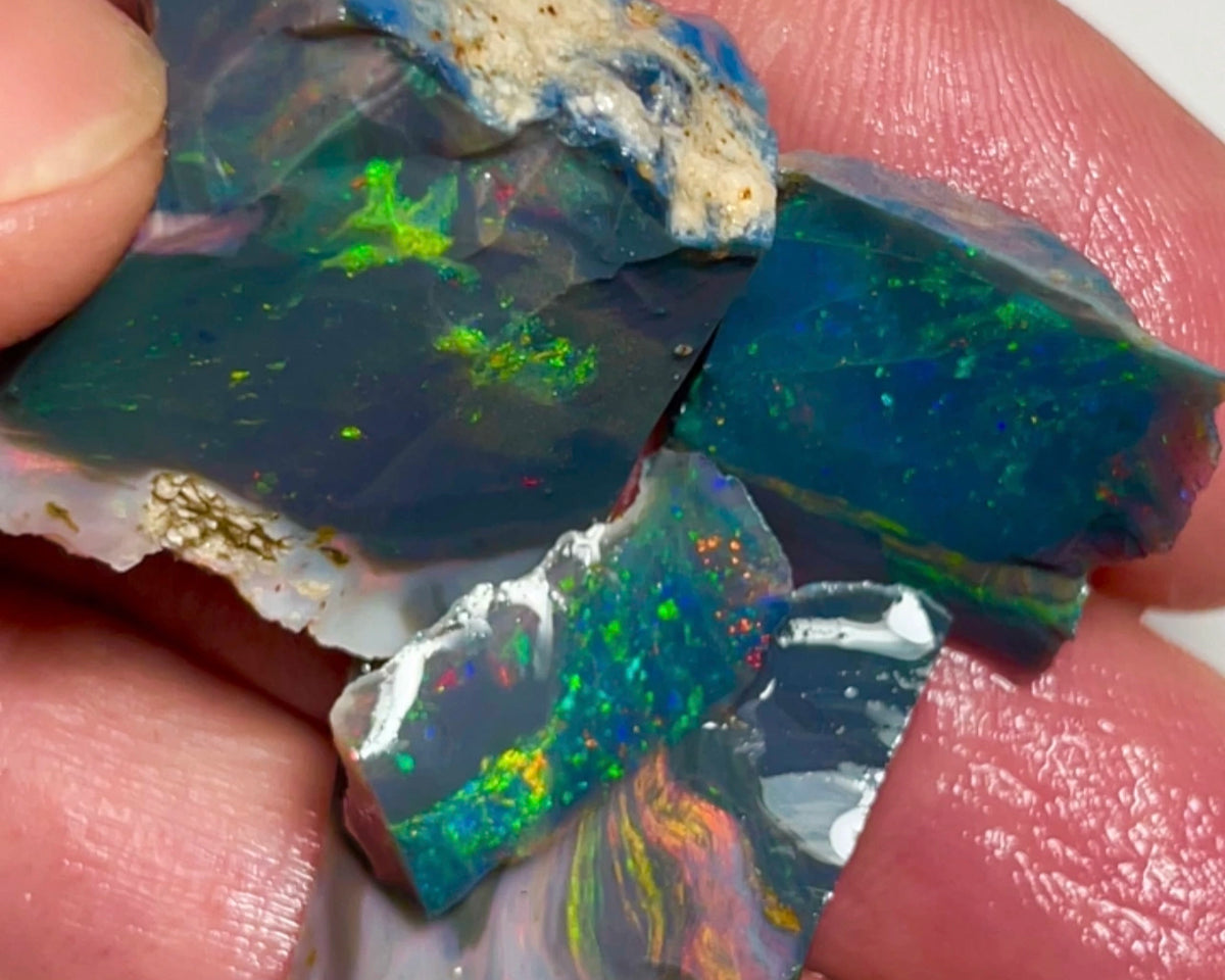 Mulga® Black/Dark Seam opal rough to cut 75.75cts Wee Warra plains Reds/Oranges/Pinks/Golds/Greens Not something you see everyday 25x22x18mm to 20x5x4mm NEW970