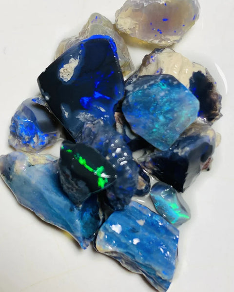 Lightning Ridge Rough Opal Parcel 43cts Black & Semi Black Select High Grade Bright Lovely colourful material for cutters 17x8x6mm to 8x7x3mm WSX05