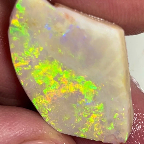 Lightning Ridge Nice sized Seam opal rub/rough 13.50cts Gorgeous exposed face Very Bright Yellow/Orange dominant Multifires to Polish & Set 23.00x 18.00x 3.00mm NEW969