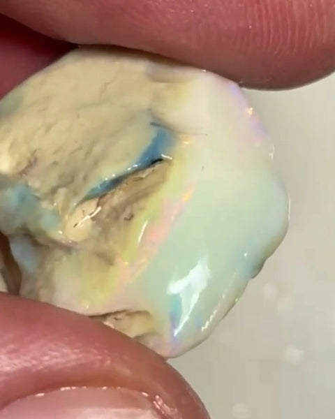 Pinks Lady's ? Lightning Ridge Seam opal rough to cut 30.75cts Gorgeous Pink dominant Multifires to cut 26x22x7 mm NEW955