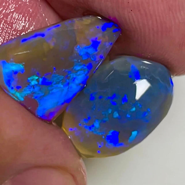 Lightning Ridge Rough / Rub Dark Base Crystal opal Pair Miners Bench® High dome knobby 12.2cts Gorgeous Bright Fires 16x12x5mm & 16x13x3mm MFB02