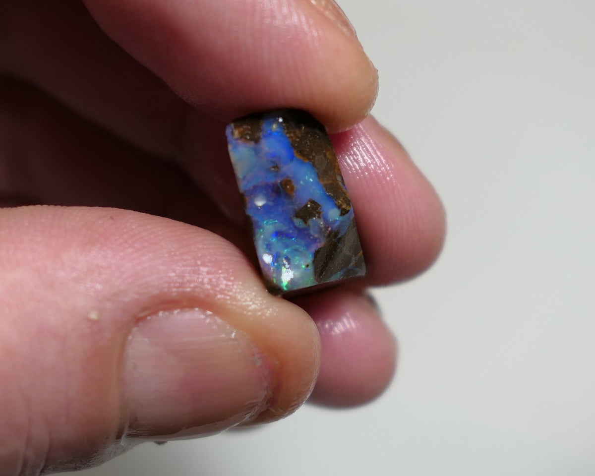 Australian Queensland Boulder/Matrix opal rough single Nice Colours 14cts Koroit 25x10x8mm XMAS74