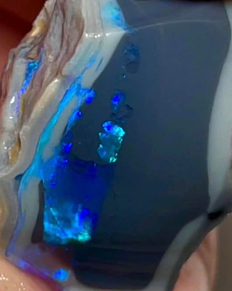 Mulga® Big Thick Black Cutters Seam opal 25.75cts Stunning Bright & Vibrant Bar to cut 22x13x12mm MFB39