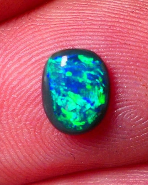 Australian Black Opal Gemstone 0.85cts Gem Grade Mulga® N4 Black Body Tone B3 Brightness Stunning Multifires 7x5x2.5mm UK01