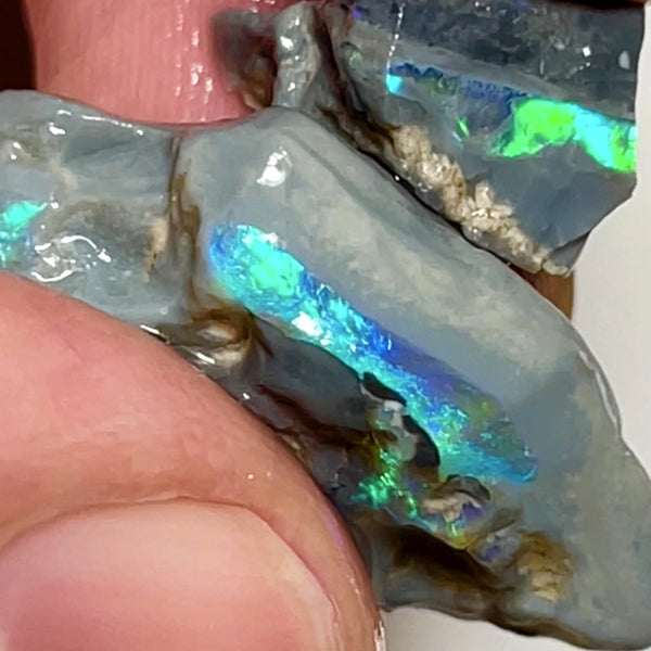 Lightning Ridge Rough Opal 21cts Pair Handpicked Dark Base Seams lots of Nice Bright Multi colour fires to Cut / carve & polish 25x15x7mm & 14x8x7mm 1003