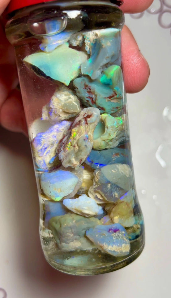 Lightning Ridge colourful Bright material to explore 245cts  28x18x4mm to 10x9x2 mm NSA019