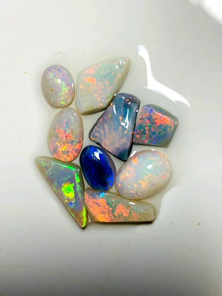 Lightning Ridge Opal Rough Small size Rub Preform Parcel Black Dark & Crystal Miners Bench® 9cts Stunning Bright Multifires & patterns to faces 12x5x3mm to 7x4x2mm WAA16