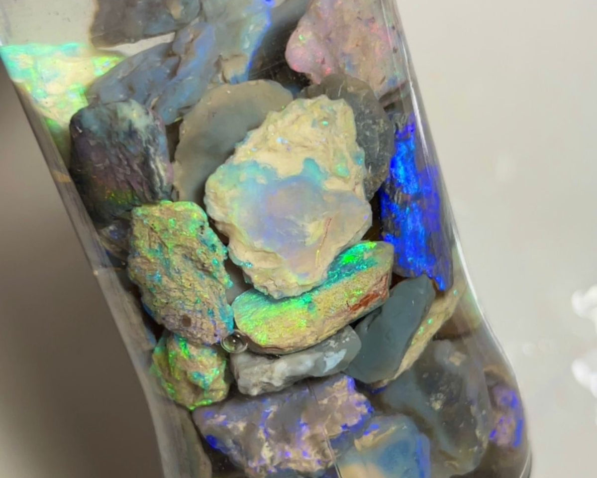 Lightning Ridge knobby opal rough 215cts Lots Nice Multicolours to gamble 19x14x5 to 12x9x5 mm NSW086 (jar not included)