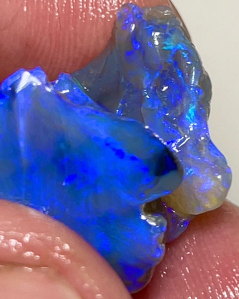 Dark Base Crystal Stunners Lightning Ridge Rough Opal 23.00cts Cutters Pair with Stunning Gorgeous Bright Blue dominant fires through out 18x15x12mm & 17x14x4mm NSW039