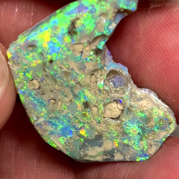 Lightning Ridge Opal Rough n Rub Single Dark Base Crystal 13cts Showing nice Bright Multifires   25.000 x 20.000 x 4.000 mm WAE66