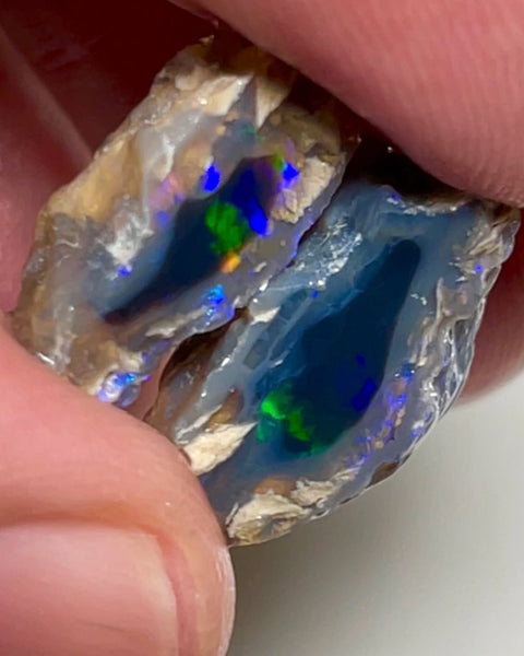 Lightning Ridge knobby opal rough 15.75cts Sun flashes of Multifires sat on black center 20x12x7 & 15x5x4mm NSW090