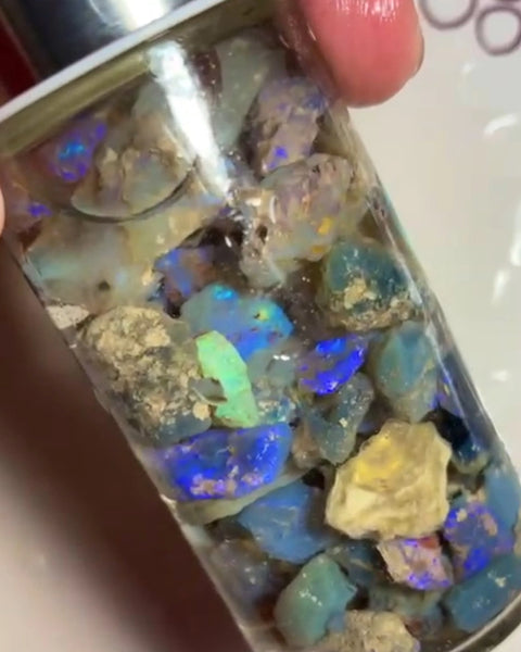 Lightning Ridge Knobby Fossil Seam & Chip mix 325.00cts Lots of Colours to go at :) 22x14x7mm to 8x5x2mm Sold as Gamble NSW195
