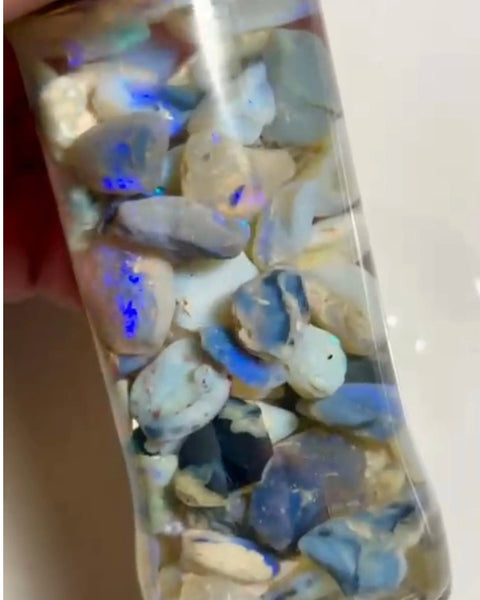 Knobby & Seam opal rough from Lightning Ridge 265.00cts Potch & Lots of colours to gamble 17x16x7mm to 7x7x3mm NSW182