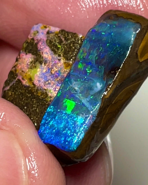 Bling Bling Boulder opal 20cts rough / Rubs Gem Winton Bright & Gorgeous Pinks/Greens/Blues Multifires 20x7x5mm to 14x8x4mm AUCTION NSA009