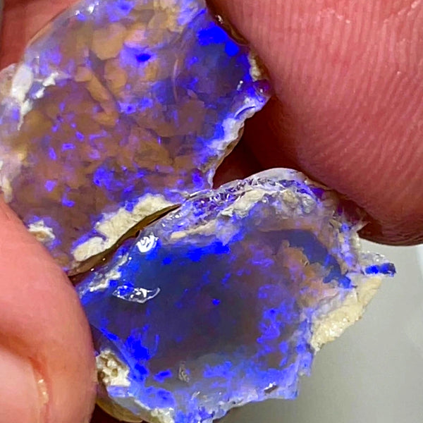 Lightning Ridge Rough Opal 18.5cts Stunning Dark Crystal Knobby Split with Deep bars with Vibrant Blues 18x10x9mm to 16x12x7mm WAD33