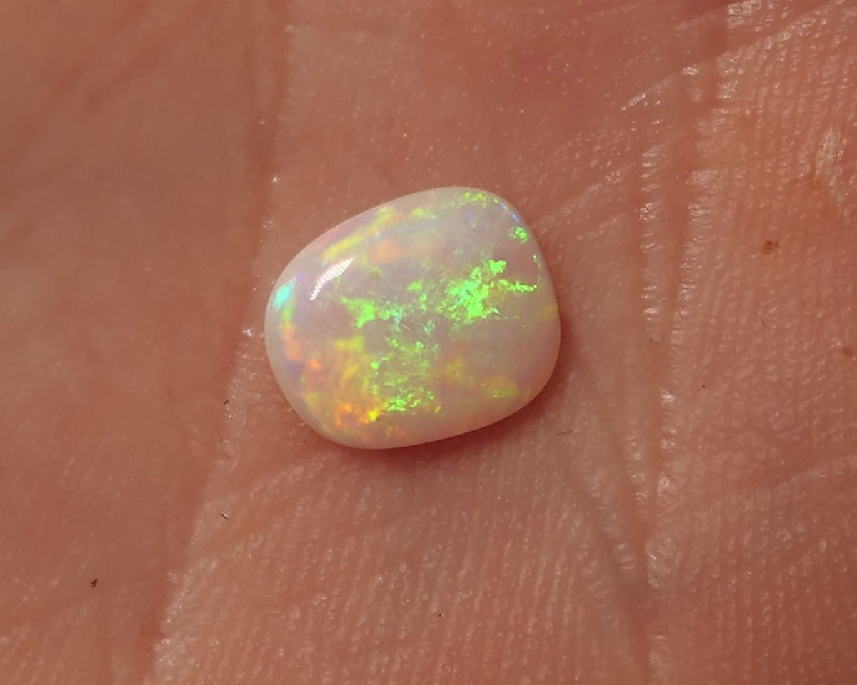 Lightning Ridge Light Opal Gemstone 0.7cts Gem Grade N8 Body Tone B2 Brightness Stunning Vibrant Multifires 8x6x2mm WAC58