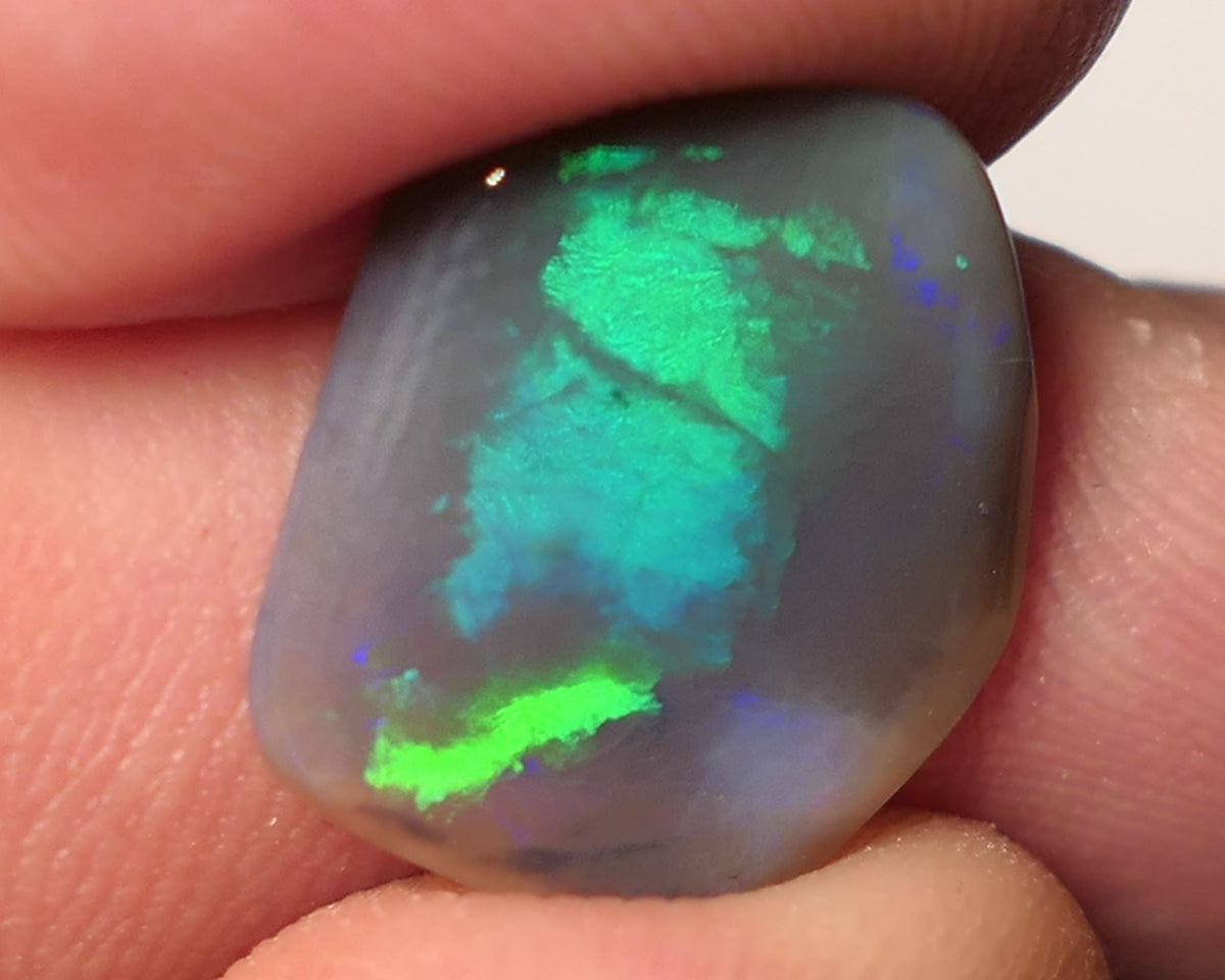 Lightning Ridge Dark Opal Gemstone Big 4.5cts Jewellery Grade  N5 Body Tone B3 Brightness Directional Broad Zones of Vibrant Multifires 15x13x3mm WAC64