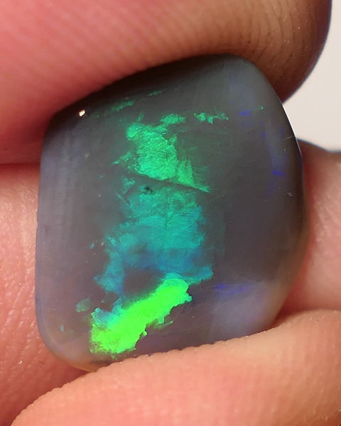 Lightning Ridge Dark Opal Gemstone Big 4.5cts Jewellery Grade  N5 Body Tone B3 Brightness Directional Broad Zones of Vibrant Multifires 15x13x3mm WAC64