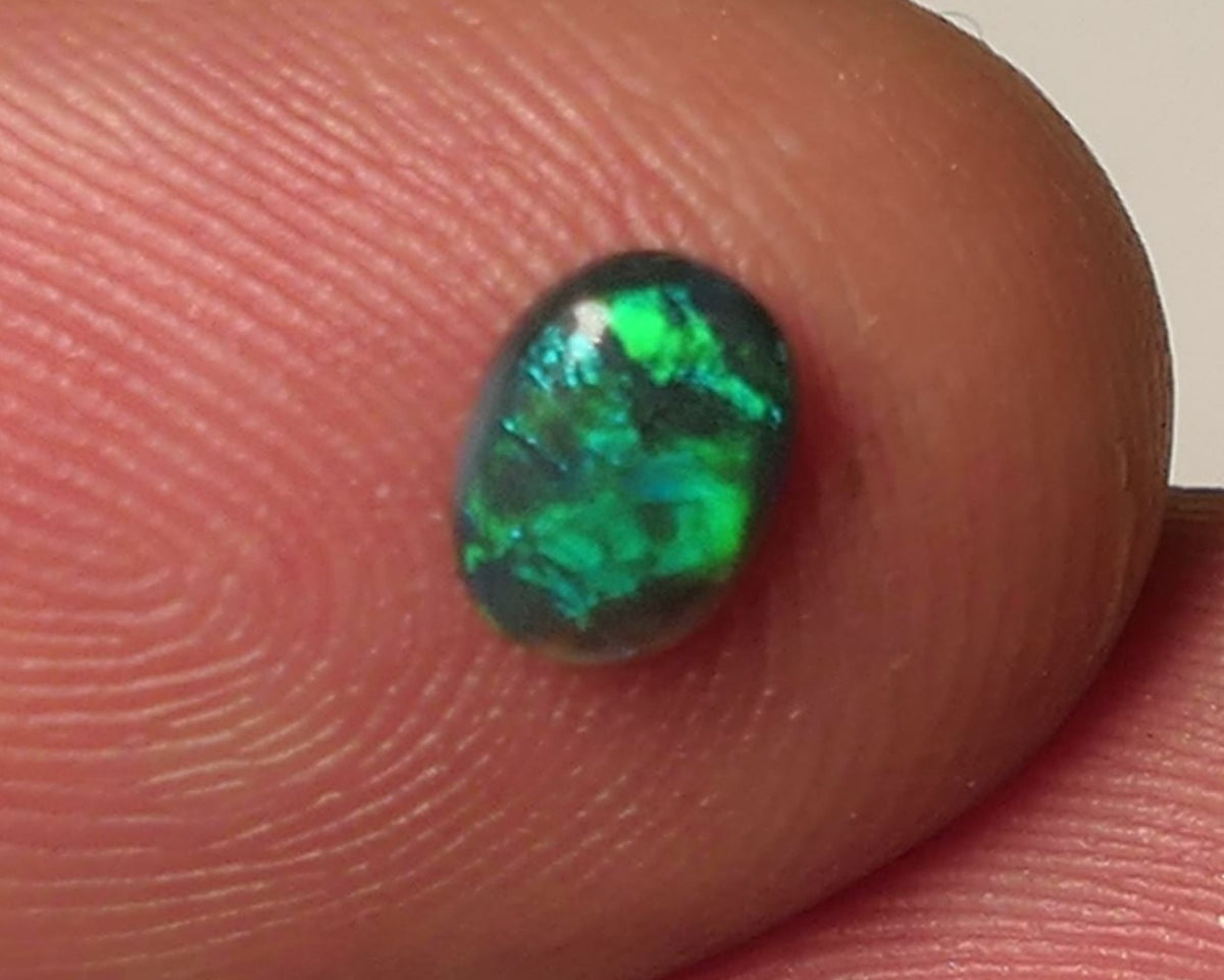 Black Opal Gemstone 0.35cts Gem Grade Mulga® N4 Body Tone B3 Brightness Stunning Green/Blue Fires 6x4.5x1.5mm WAC66