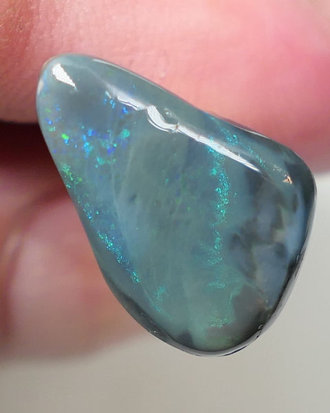 Lightning Ridge Opal Dark Base Seam Rough Rub 4.6cts Some Blue & Green fires 20x12x3.5mm 0534