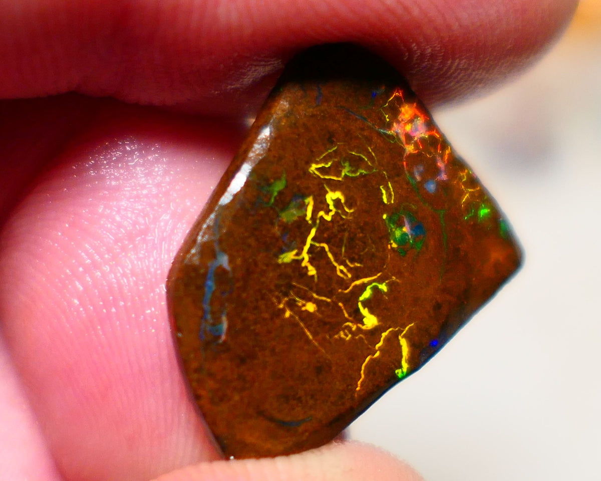 Queensland Boulder Matrix opal Stunning 14cts rough rub Koroit gorgeous faces with Very Bright Yellow/Orange Dominant fires 20x16x4mm BO-006