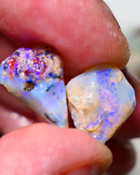 Lightning Ridge Pair of seam rough 4cts Bright colourful to explore 17x12x5mm & 14x11x4mm A1511