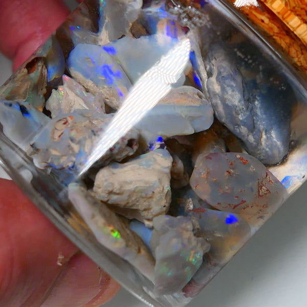 Lightning Ridge Rough Seam Opal Parcel 140cts Lots of Potential & some Cutters With lots colours 15x12x5mm to chip size 1418