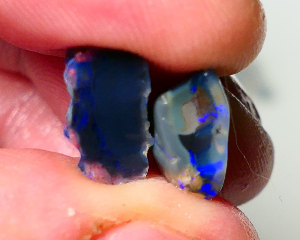 Lightning Ridge Rough Opal 7.85cts Black & Dark base opal showing nice Bright Fires 13x7x8mm to 14x10x5mm A1536