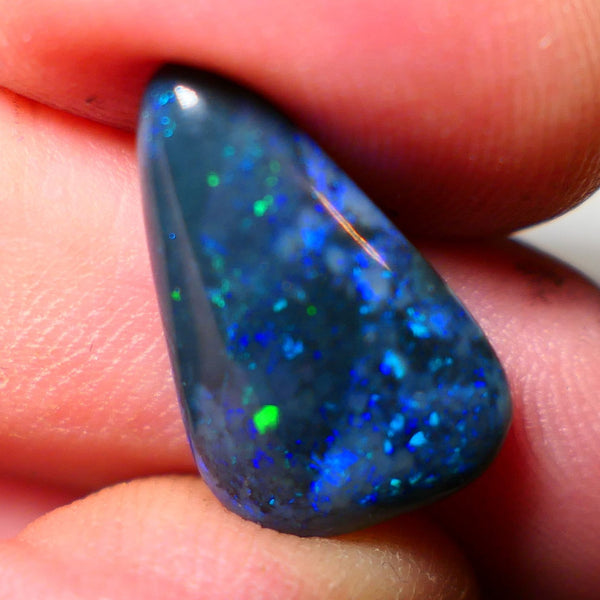 Dark Opal Gemstone Big sized gorgeous and very unique Ideal Pendant stone from Lightning Ridge