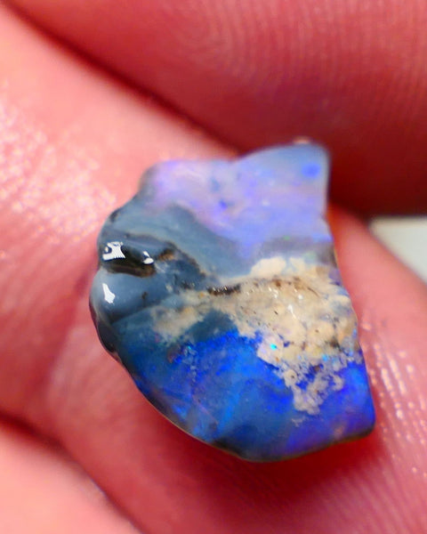 Mulga Rough Opal Gamble 3.50cts Dark Base Seam Blue Dominant fires to Cut / carve & polish 14x10x4mm NS132