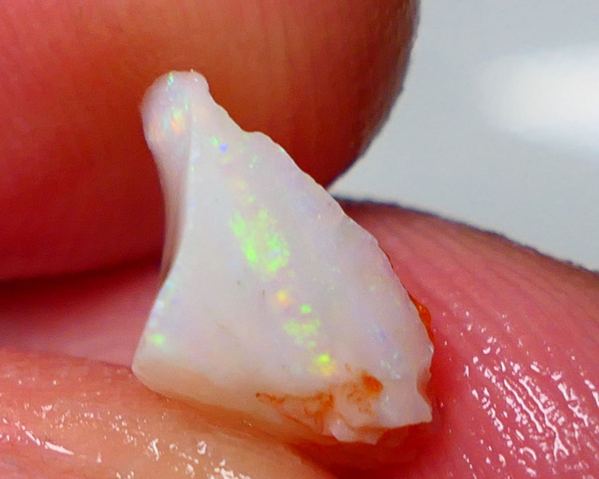 Coober Pedy Rough Opal 1.85cts White/Light Seam showing some nice multi colours 11x8x6mm NS078