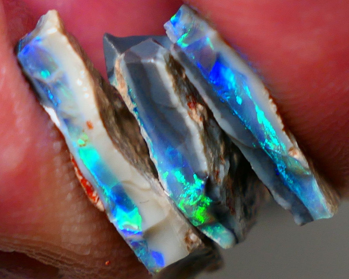 Mulga® Black / Dark base Seam opal stack 13.75cts Blue/Green/Teals Vivid & Vibrant Bright rough for cutters 21x11x4mm to 17x10x5mm NSW022