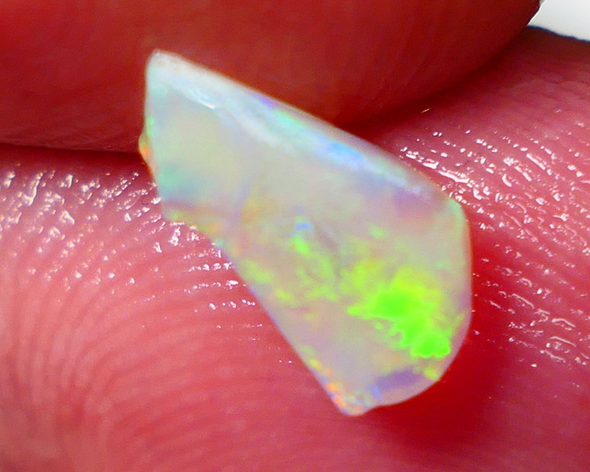 Lightning Ridge Rough / Rub Light Base Seam opal Miners Bench® 0.90cts Gorgeous Bright Yellow dominant M.Fires 10x5x3mm NS150