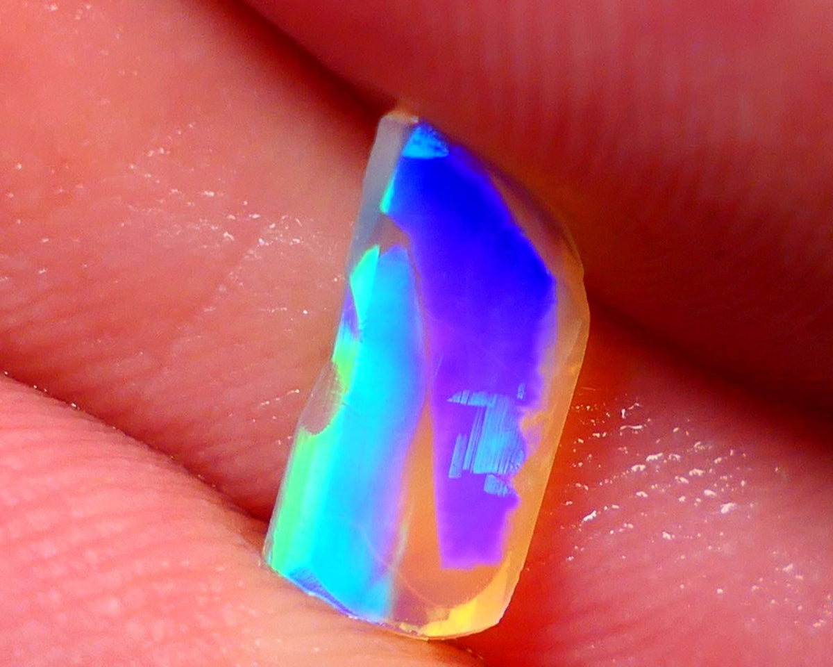 Mulga® Rough Rub Opal 0.95cts Dark Crystal Base Seam Amazing Broad Bling Patterns electric Multifires 11x5x2mm NSW026