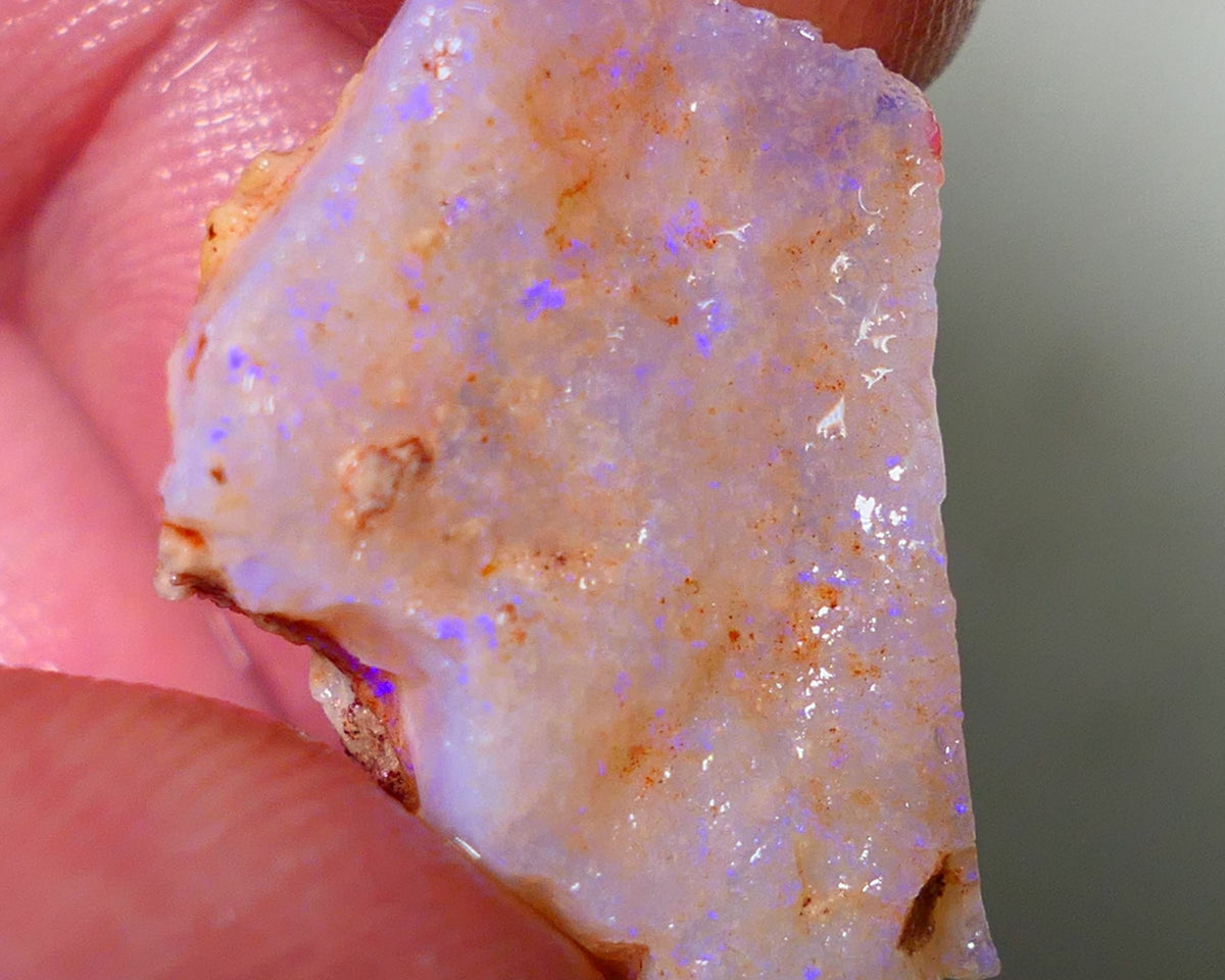 Coober Pedy Rough Opal 18cts Crystal/Light Seam showing nice Blue Colours in flat bars 25x18x8mm NS198