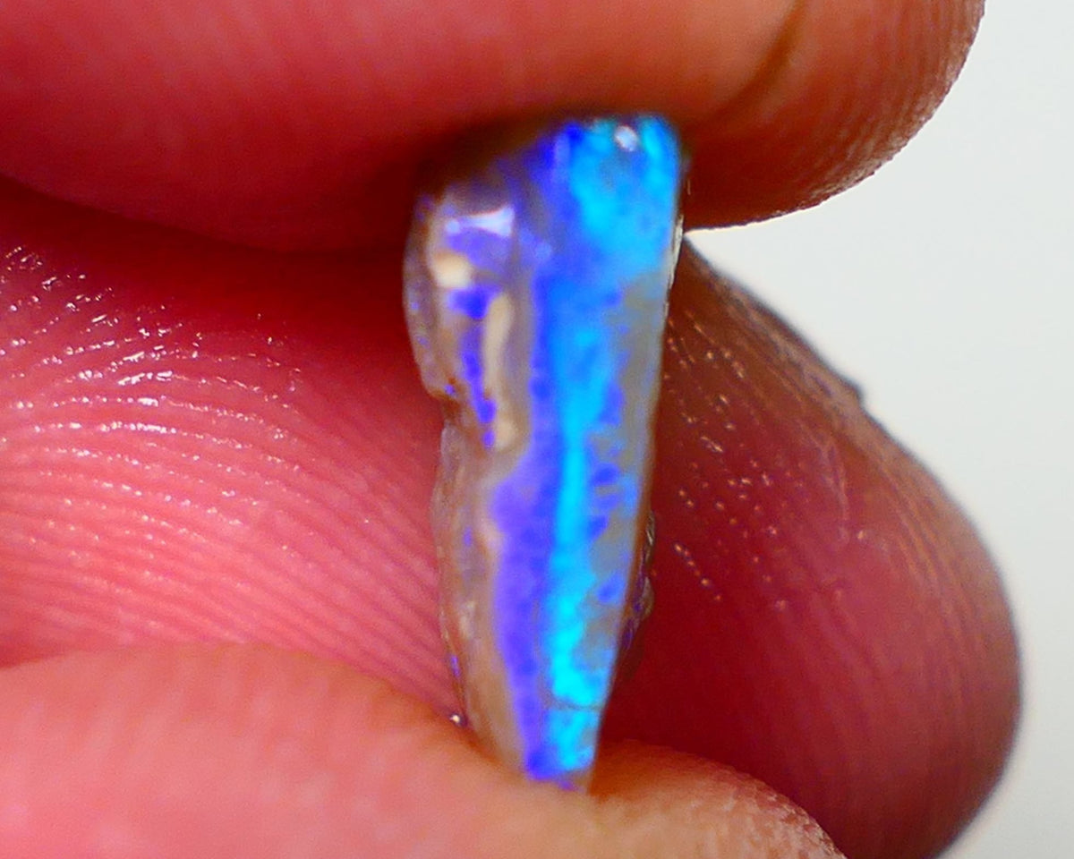 Lightning Ridge Rough Opal 3.75cts Dark Base Seam Bright Vibrant Gorgeous Teal / Blue Bar to Cut 12x9x4mm NS315