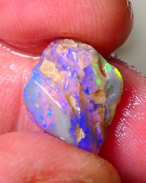 Lightning Ridge Gamble Knobby opal rough showing Very bright Multi colours 6.00cts 16x11x7mm  ALP114