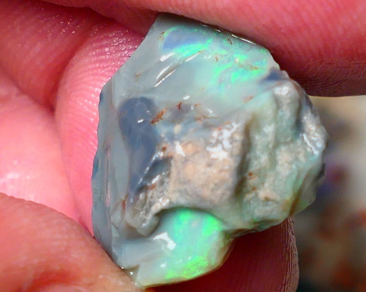 Lightning Ridge Knobby opal rough 15.50cts showing nice bright Multi colours 21x19x8mm ALP135